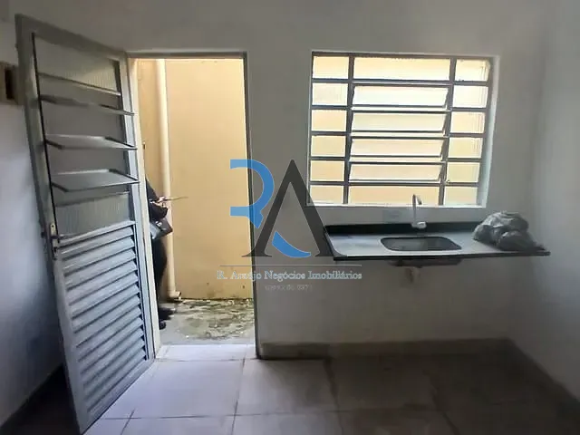 Casa 1 quarto e 1 banheiro, para alugar, no bairro Vila Robertina em São Paulo