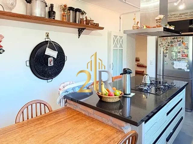 Casa com 800m² 3 quartos e 5 banheiros, à venda, no bairro Fazenda da Ilha em Embu-Guaçu