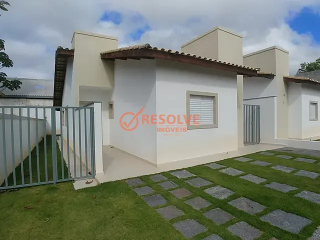 Casa com 250m² 3 quartos e 2 banheiros, à venda, no bairro BELLARD em Guararema