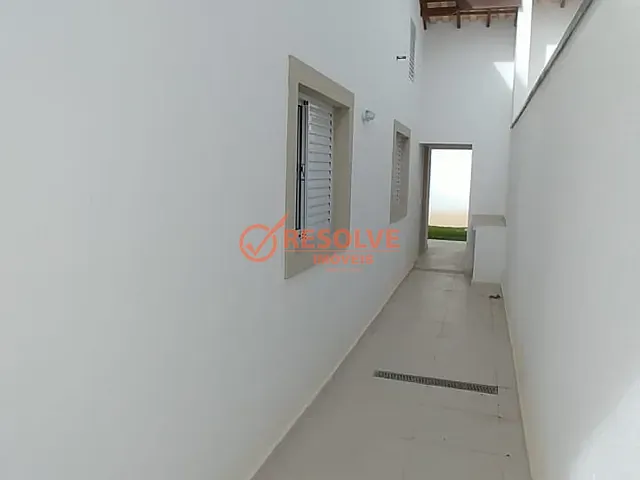 Casa com 250m² 3 quartos e 2 banheiros, à venda, no bairro BELLARD em Guararema