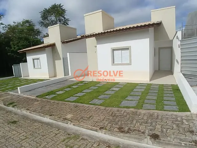 Casa com 250m² 3 quartos e 2 banheiros, à venda, no bairro BELLARD em Guararema