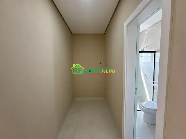 Casa com 300m² 4 quartos e 4 banheiros, à venda, no bairro Uruguai em Teresina