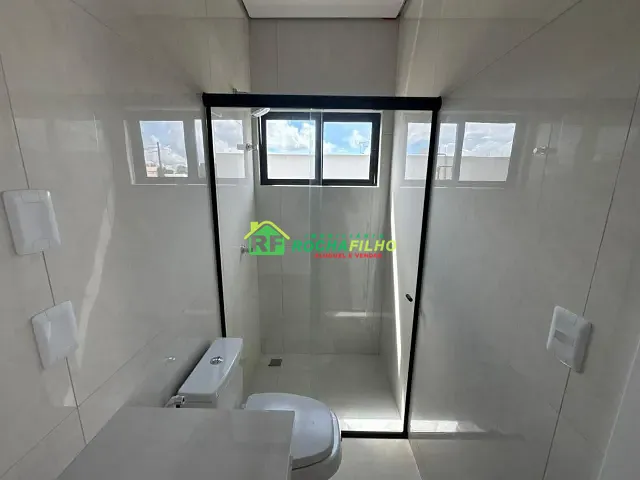 Casa com 300m² 4 quartos e 4 banheiros, à venda, no bairro Uruguai em Teresina
