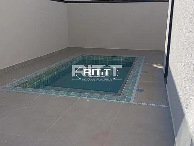 Casa com 300m² 3 quartos e 5 banheiros, à venda, no bairro Parque Brasil 500 em Paulínia