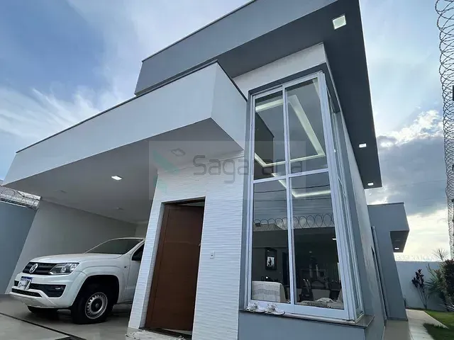 Casa com 308m² 3 quartos e 2 banheiros, à venda, no bairro Morada Nova em Patrocínio