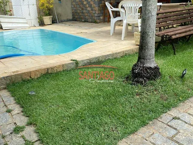 Casa 4 quartos e 5 banheiros, à venda, no bairro Divineia em Santo Antônio de Pádua