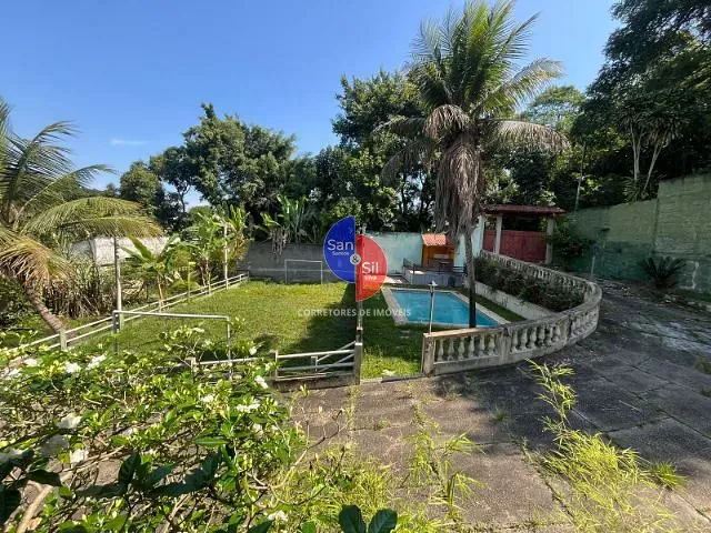 Casa com 1080m² 7 quartos e 4 banheiros, à venda, no bairro Ipiranga (Praia de Mauá) em Magé