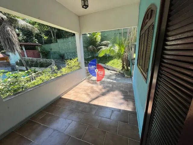 Casa com 1080m² 7 quartos e 4 banheiros, à venda, no bairro Ipiranga (Praia de Mauá) em Magé