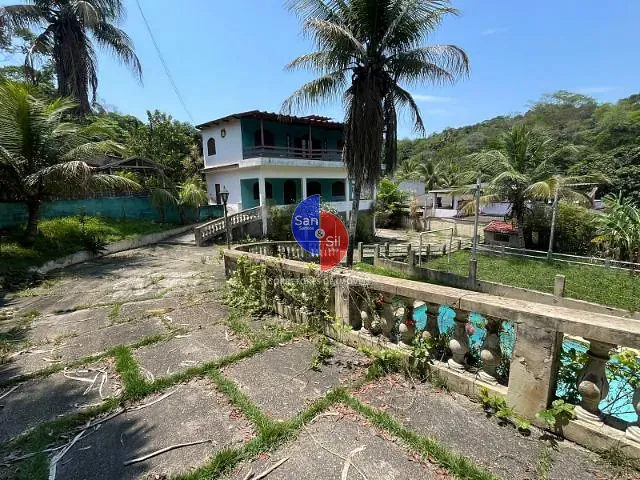 Casa com 1080m² 7 quartos e 4 banheiros, à venda, no bairro Ipiranga (Praia de Mauá) em Magé