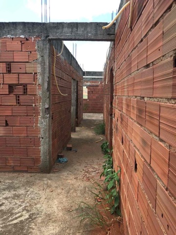 Casa com 360m², à venda, no bairro Estádio Modestão em Bela Vista de Minas