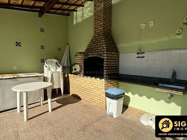 Casa 4 quartos e 3 banheiros, à venda, no bairro Ogiva em Cabo Frio