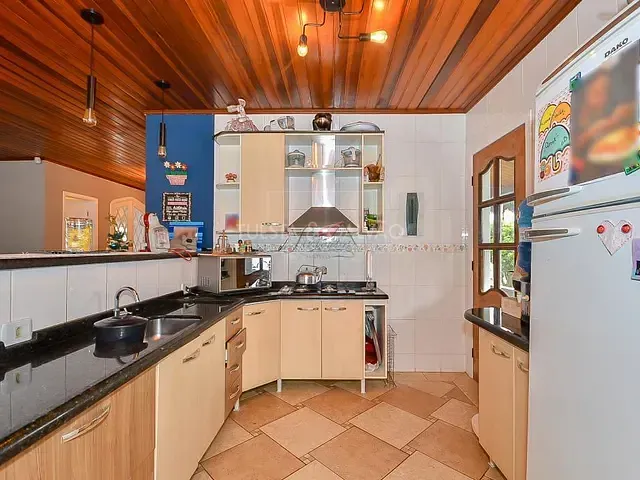 Casa com 460m² 3 quartos e 3 banheiros, à venda, no bairro Planta Vila Iraí em Piraquara