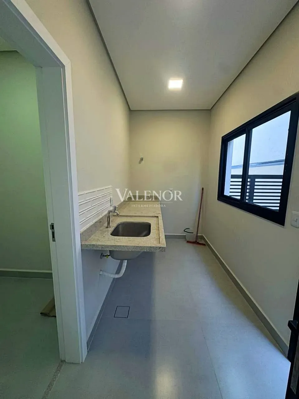 Casa, 3 quartos, 240 m² - Foto 12