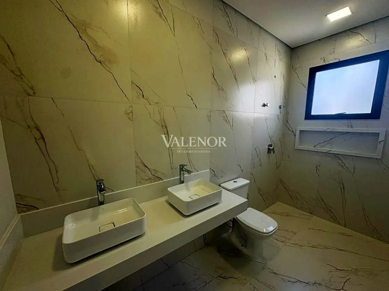 Casa, 3 quartos, 240 m² - Foto 22