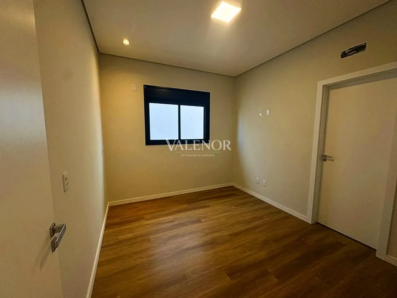 Casa, 3 quartos, 240 m² - Foto 26