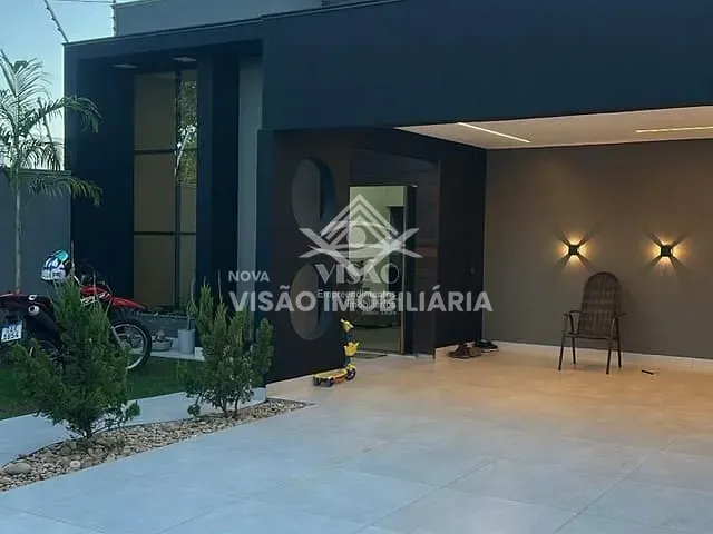 Casa com 300m² 2 quartos e 1 banheiro, à venda, no bairro JARDIM MILÃO em Sinop