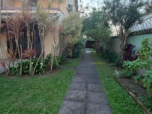 Casa com 200m² 4 quartos e 3 banheiros, para alugar, no bairro Recreio dos Bandeirantes em Rio de Janeiro