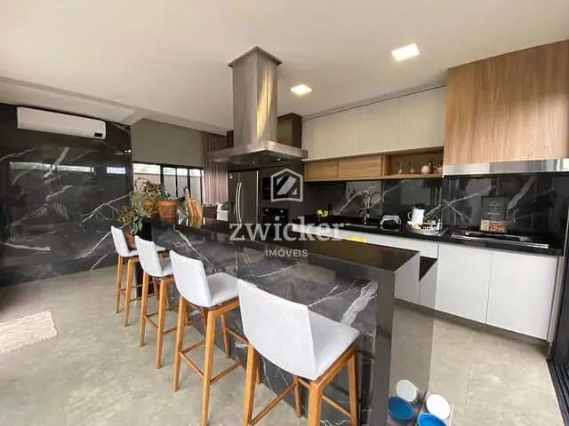 Casa com 312m² 3 quartos e 5 banheiros, à venda, no bairro Residencial Villa de León em Piratininga