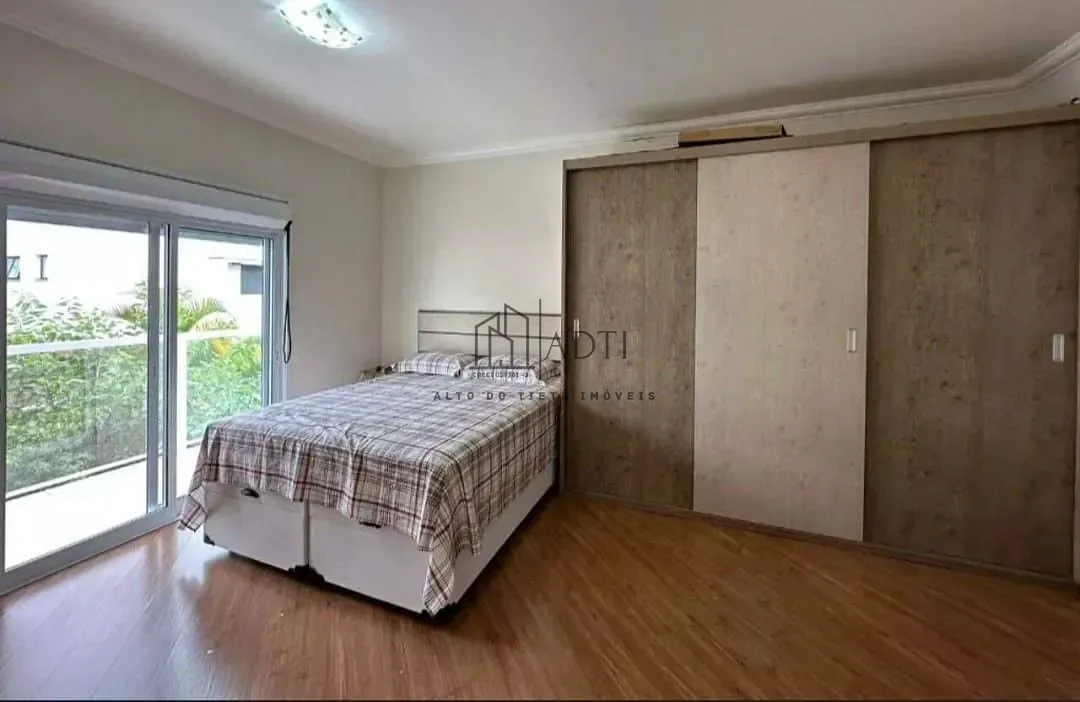 Casa, 3 quartos, 280 m² - Foto 10