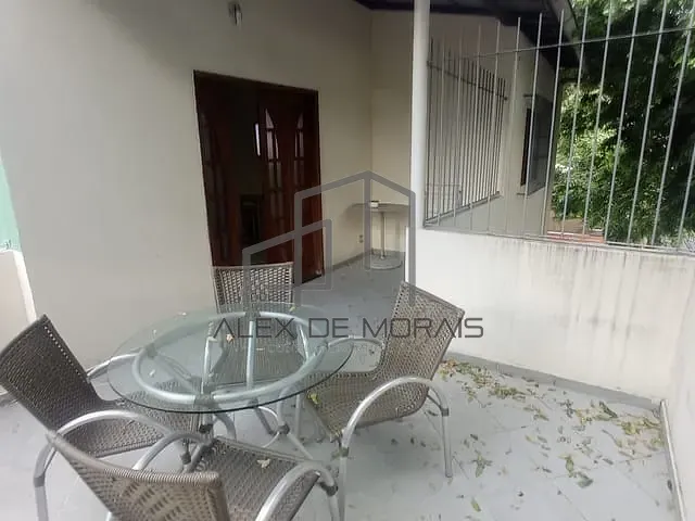 Casa com 290m² 6 quartos e 4 banheiros, à venda, no bairro Jucutuquara em Vitória