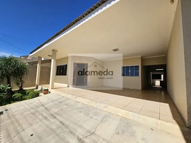 Casa com 314m² 3 quartos e 2 banheiros, à venda, no bairro Parque dos Mirantes em Jacarezinho