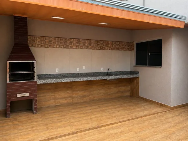 Casa 2 quartos e 2 banheiros, à venda, no bairro Plano Diretor Norte em Palmas