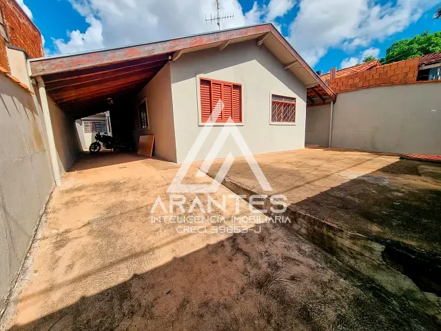 Casa 4 quartos e 2 banheiros, à venda, no bairro Cristiano de Carvalho em Barretos