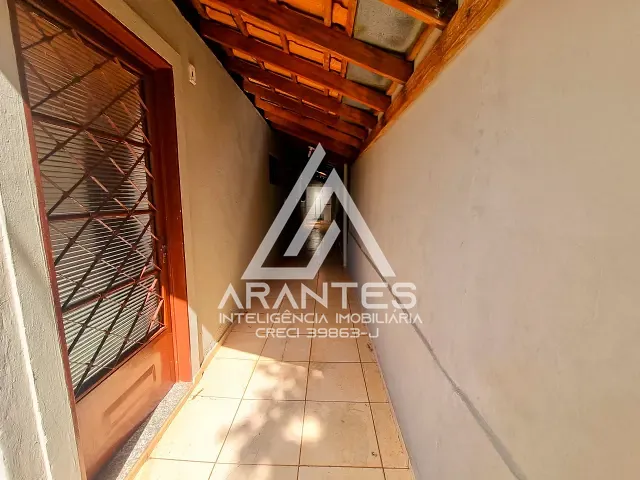 Casa 4 quartos e 2 banheiros, à venda, no bairro Cristiano de Carvalho em Barretos