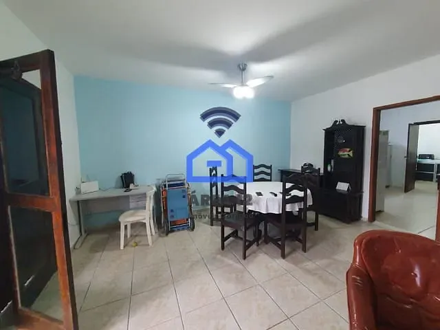 Casa com 500m² 3 quartos e 2 banheiros, à venda, no bairro Centro em Caraguatatuba