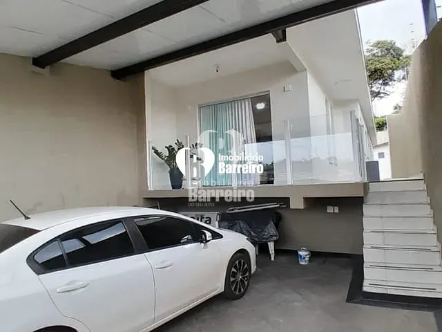 Casa 3 quartos e 2 banheiros, à venda, no bairro Masterville em Sarzedo