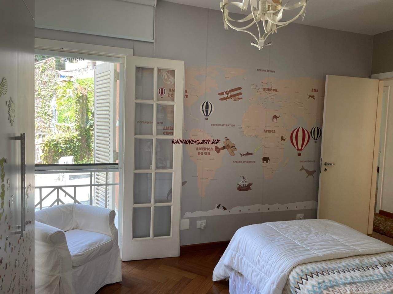 Casa à venda com 3 quartos, 587m² - Foto 2