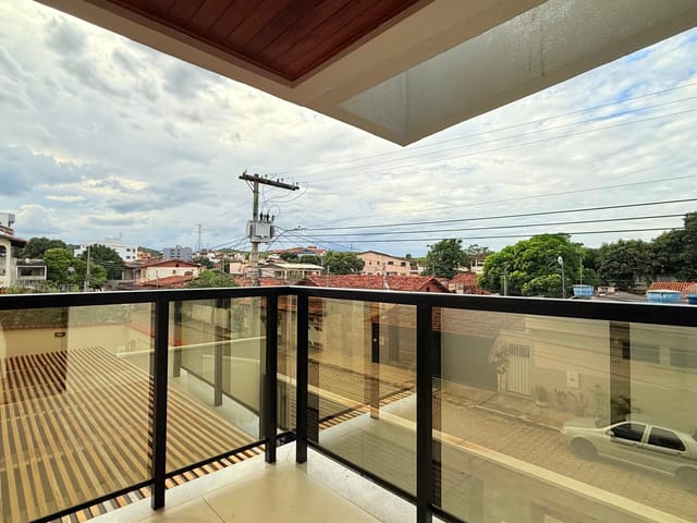 Casa 4 quartos e 5 banheiros, à venda, no bairro Grã-Duquesa em Governador Valadares