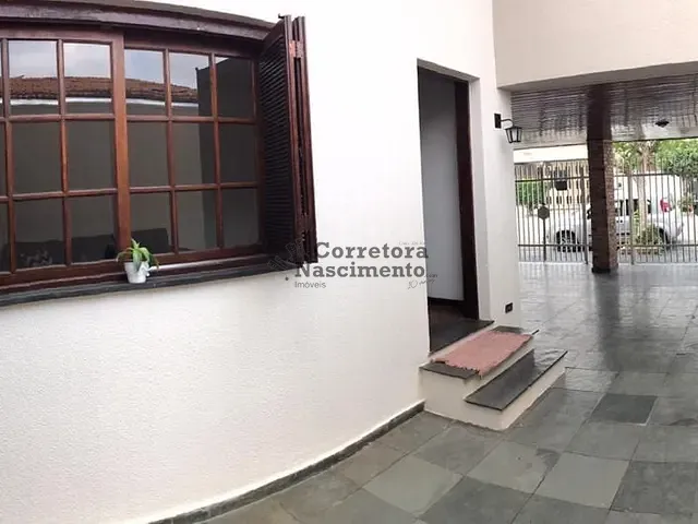 Casa com 204m² 3 quartos e 3 banheiros, à venda, no bairro Jardim Santa Maria em Jacareí