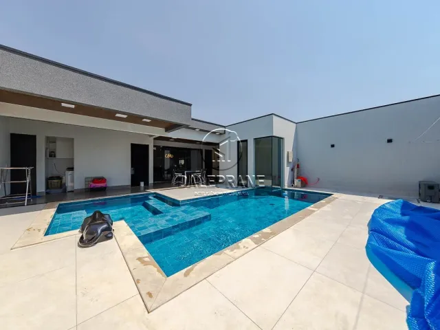 Casa com 420m² 4 quartos e 6 banheiros, à venda, no bairro Setor Habitacional Vicente Pires em Brasília