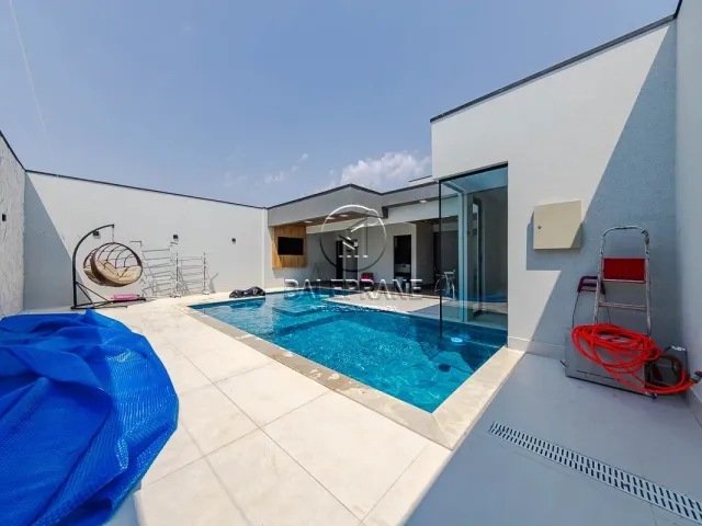 Casa com 420m² 4 quartos e 6 banheiros, à venda, no bairro Setor Habitacional Vicente Pires em Brasília