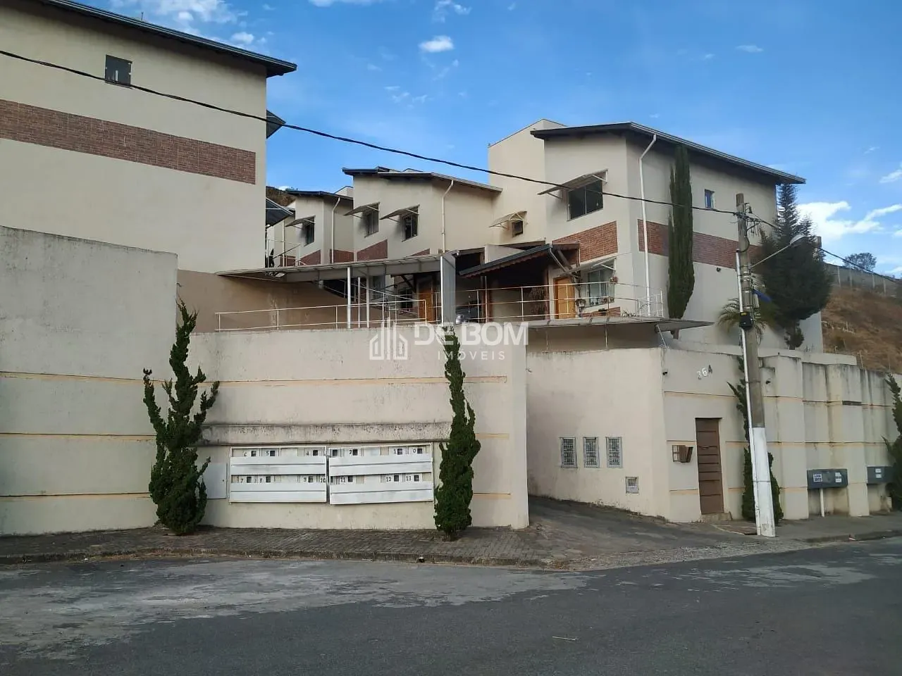 Casa, 2 quartos, 70 m² - Foto 1