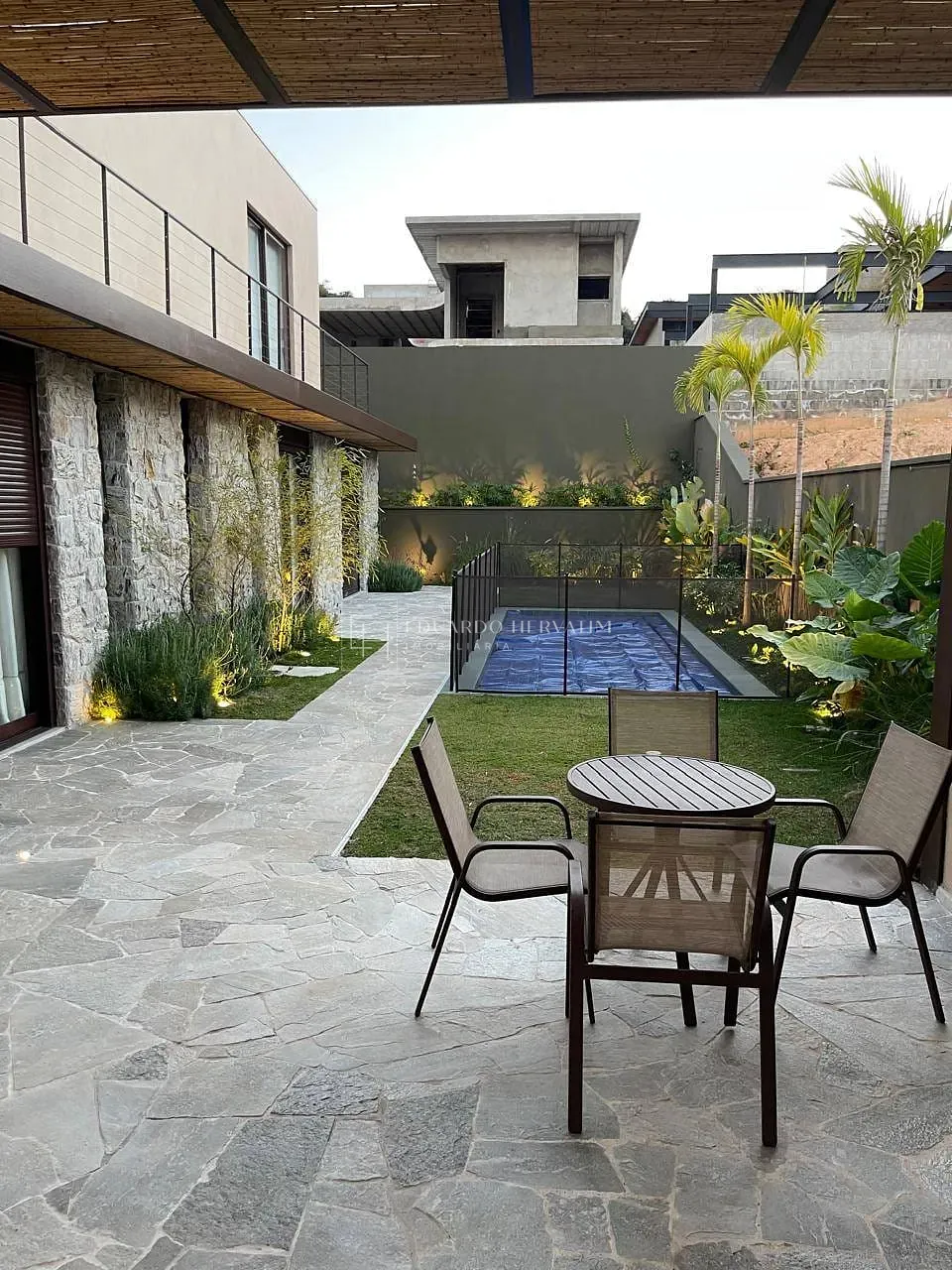 Casa, 3 quartos, 352 m² - Foto 24