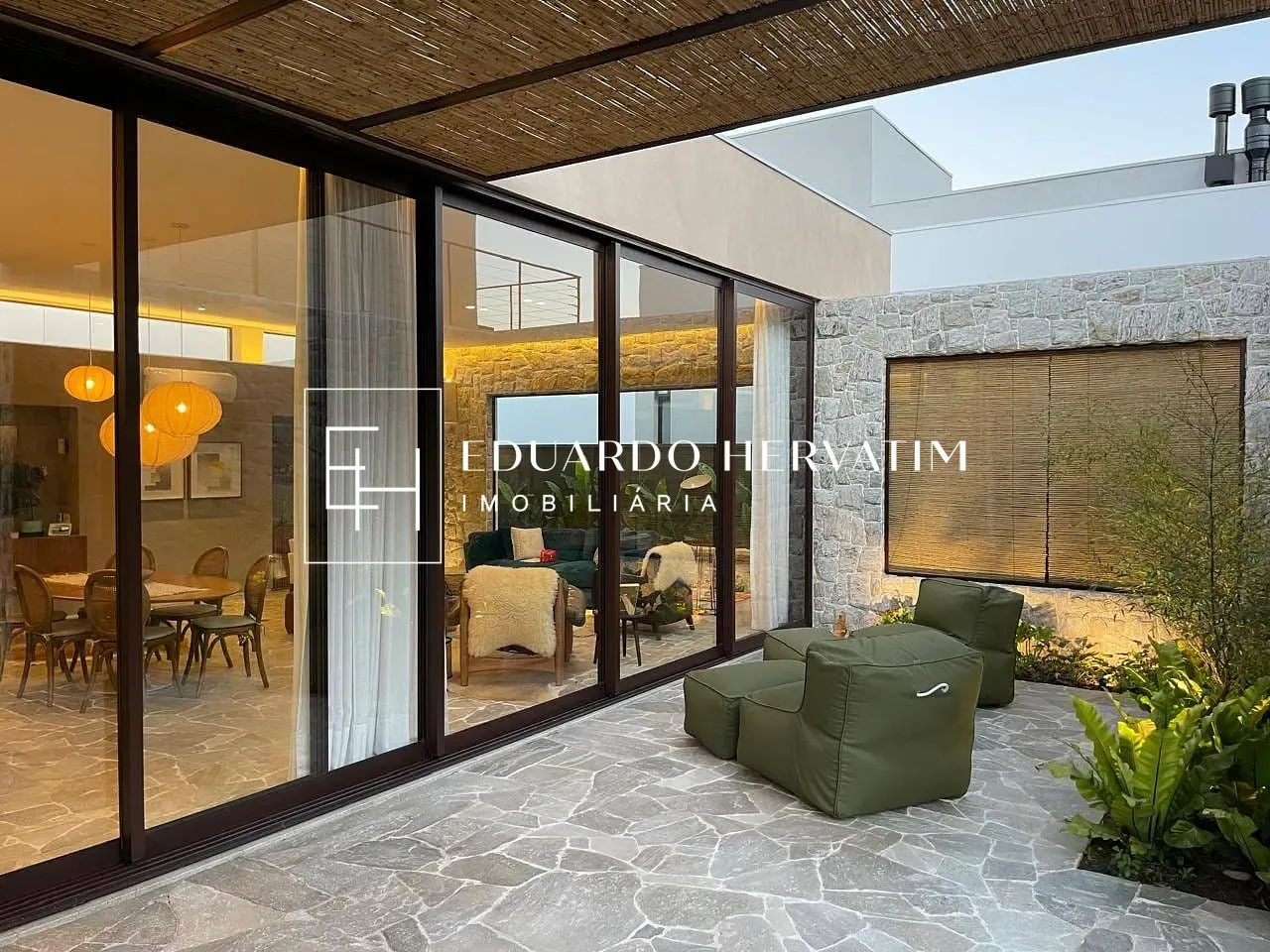 Casa, 3 quartos, 352 m² - Foto 23