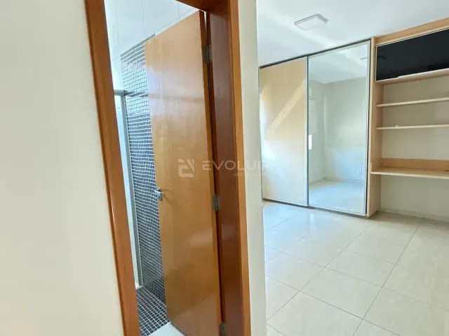 Casa 3 quartos e 5 banheiros, à venda ou para alugar, no bairro São Carlos em Goiânia
