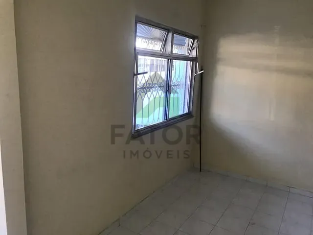 Casa com 200m² 4 quartos e 4 banheiros, à venda, no bairro Grande Rio em São João de Meriti