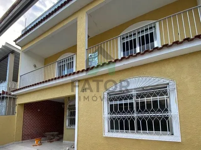 Casa com 200m² 4 quartos e 4 banheiros, à venda, no bairro Grande Rio em São João de Meriti