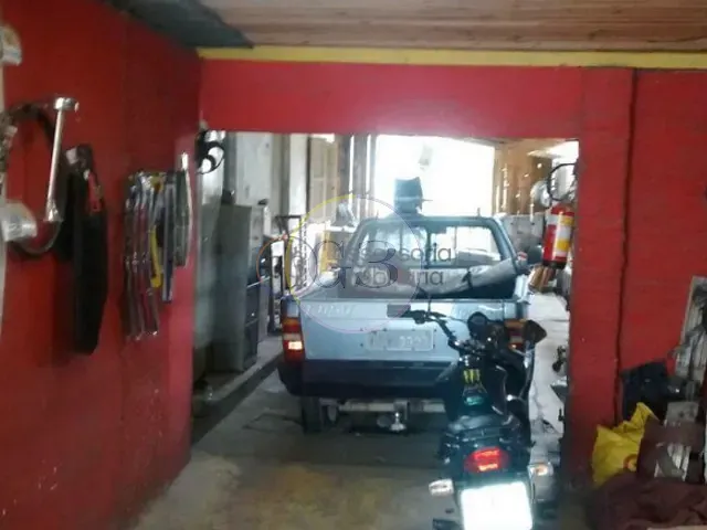 Casa 2 quartos e 1 banheiro, à venda, no bairro Areal em Pelotas