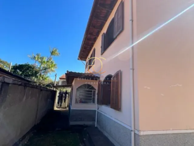 Casa 6 quartos e 5 banheiros, à venda, no bairro Laranjeiras em Valença