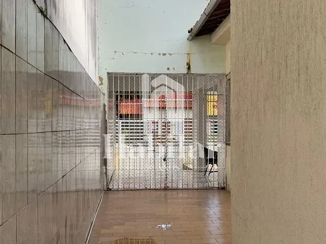 Casa 3 quartos e 2 banheiros, à venda, no bairro Suíssa em Aracaju