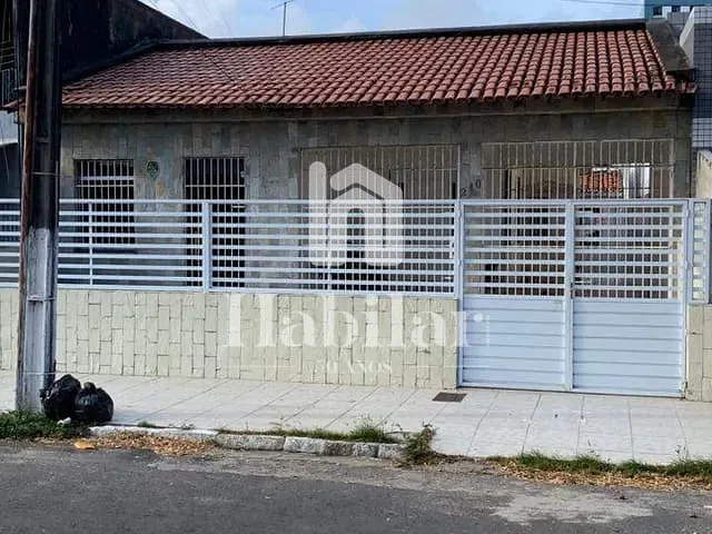 Casa 3 quartos e 2 banheiros, à venda, no bairro Suíssa em Aracaju