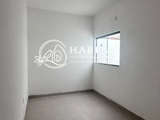 Casa 3 quartos e 1 banheiro, para alugar, no bairro Centro em Corumbá