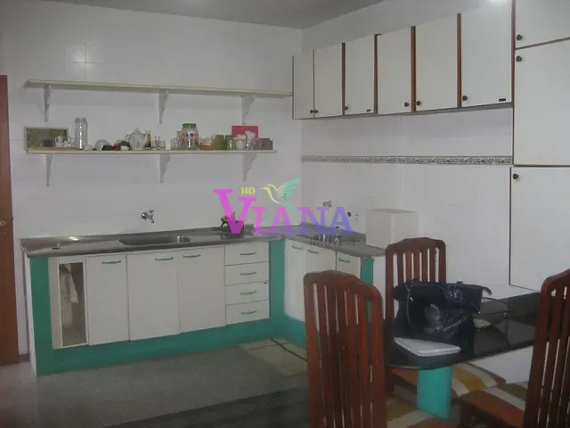 Casa com 480m² 4 quartos e 5 banheiros, à venda ou para alugar, no bairro Gilberto Machado em Cachoeiro de Itapemirim
