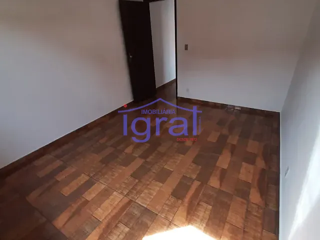 Casa 2 quartos e 1 banheiro, à venda, no bairro Jardim Itacolomi em São Paulo