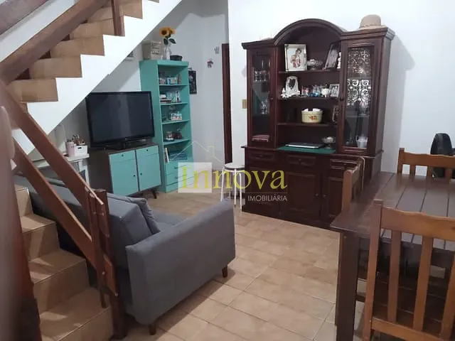 Casa com 110m² 2 quartos e 3 banheiros, à venda, no bairro Jardim Primavera em Caraguatatuba