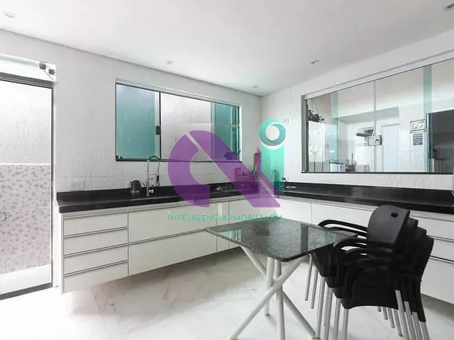 Casa com 175m² 3 quartos e 2 banheiros, à venda, no bairro Pestana em Osasco